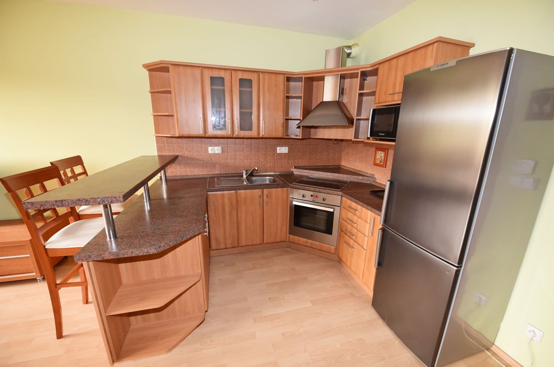 Prenájom bytu 3-izbový 89 m², Za Valem, Praha, Praha Prenájom bytu 3-izbový 89 m², Za Valem, Praha, Praha