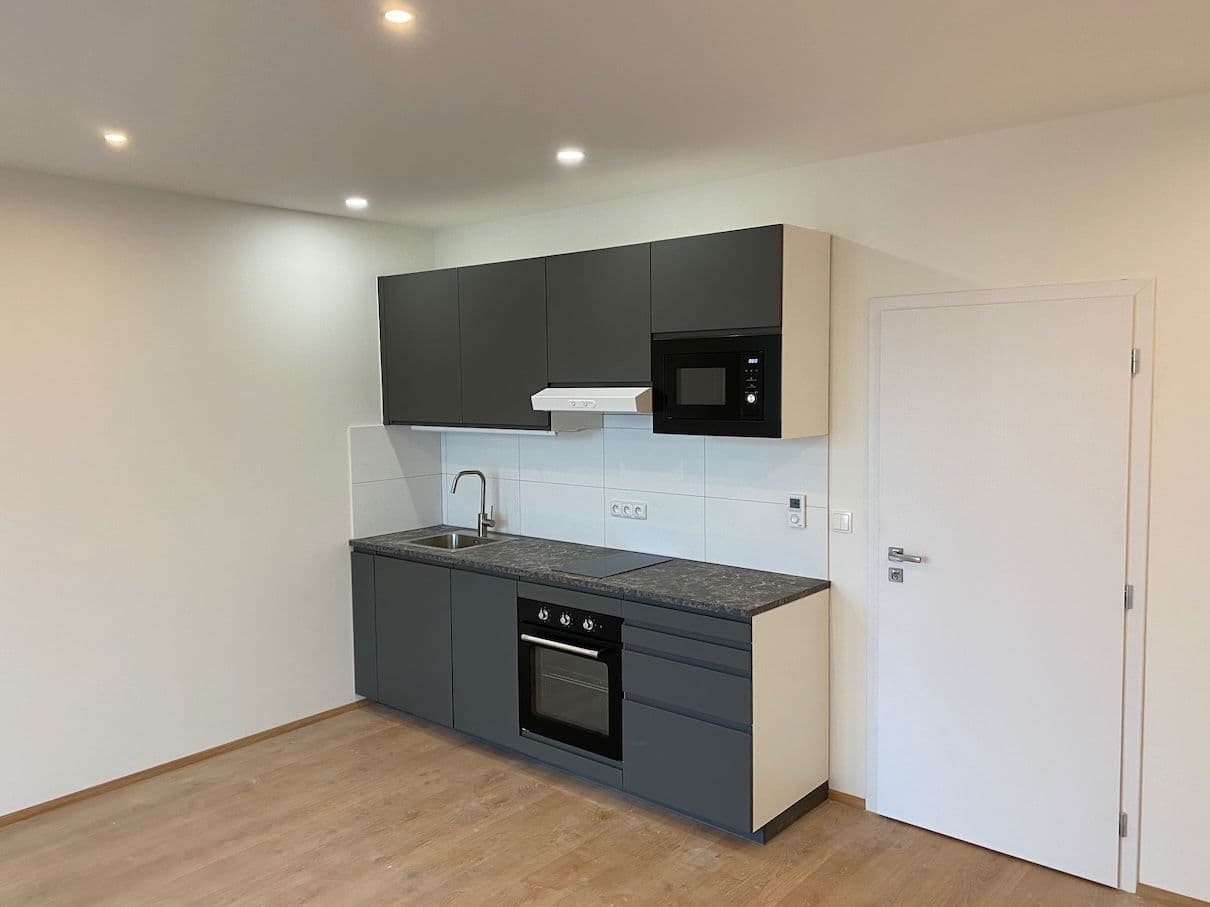 Prenájom bytu 1-izbový 31 m², Na Výsluní, Lipník nad Bečvou, Olomoucký kraj Prenájom bytu 1-izbový 31 m², Na Výsluní, Lipník nad Bečvou, Olomoucký kraj