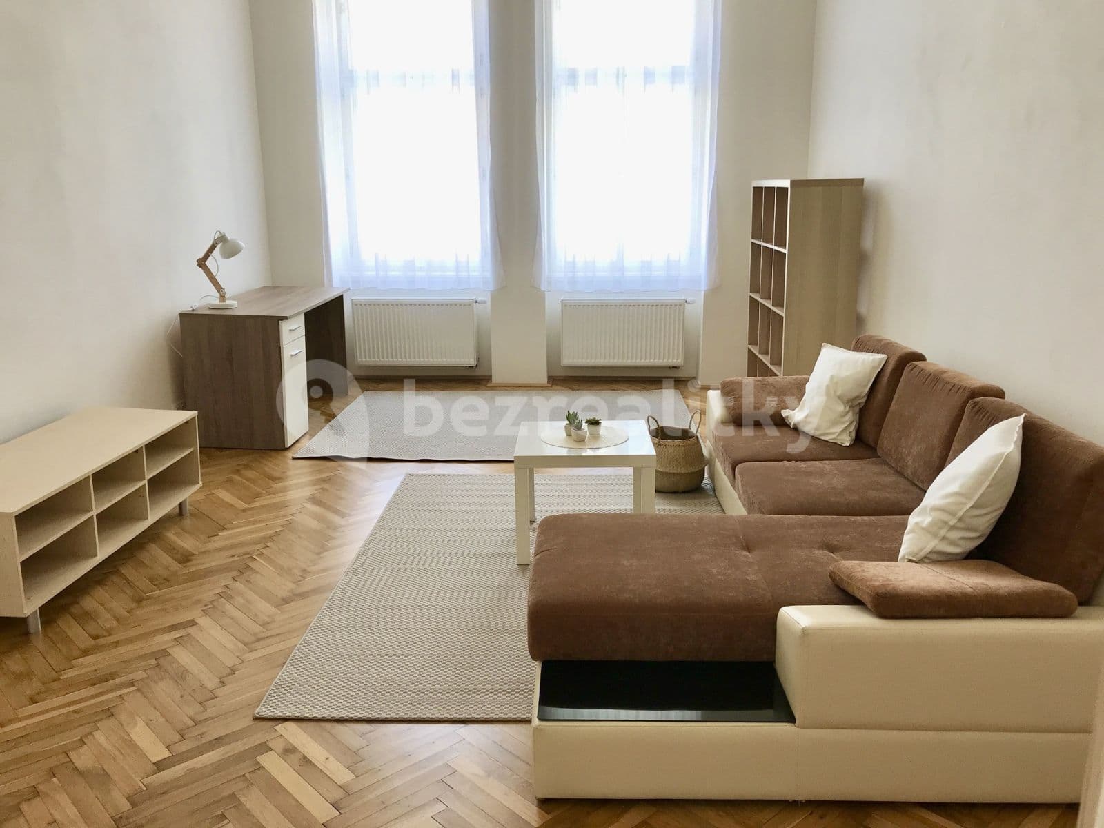 Prenájom bytu 2-izbový 78 m², Štěpánská, Praha, Praha Prenájom bytu 2-izbový 78 m², Štěpánská, Praha, Praha