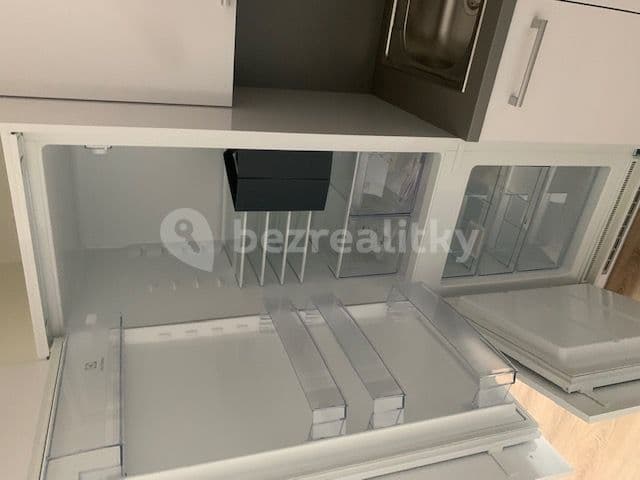 Prenájom bytu 2-izbový 58 m², Husova, Pardubice, Pardubický kraj Prenájom bytu 2-izbový 58 m², Husova, Pardubice, Pardubický kraj