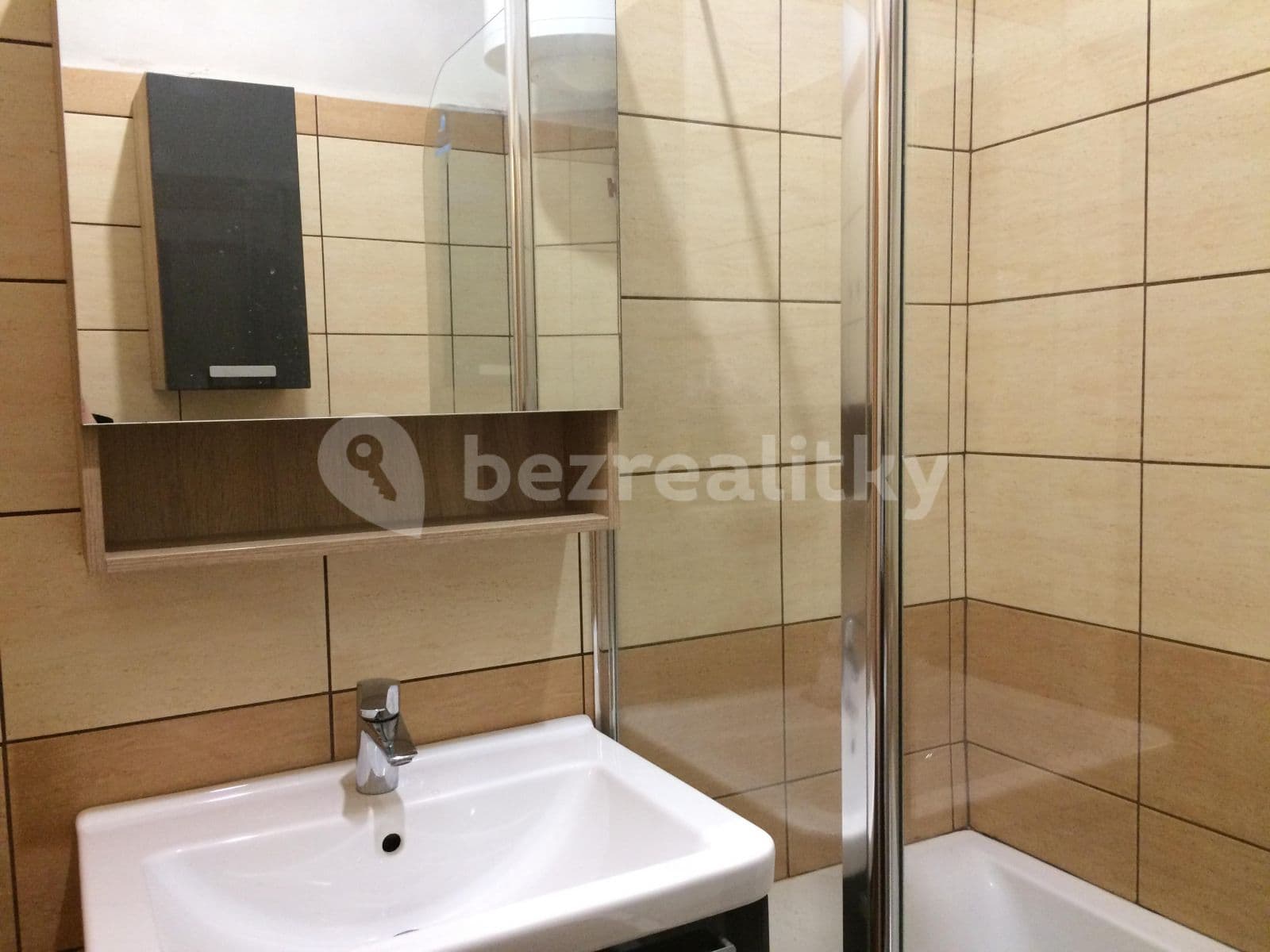 Prenájom bytu 2-izbový 38 m², Lounských, Praha, Praha Prenájom bytu 2-izbový 38 m², Lounských, Praha, Praha