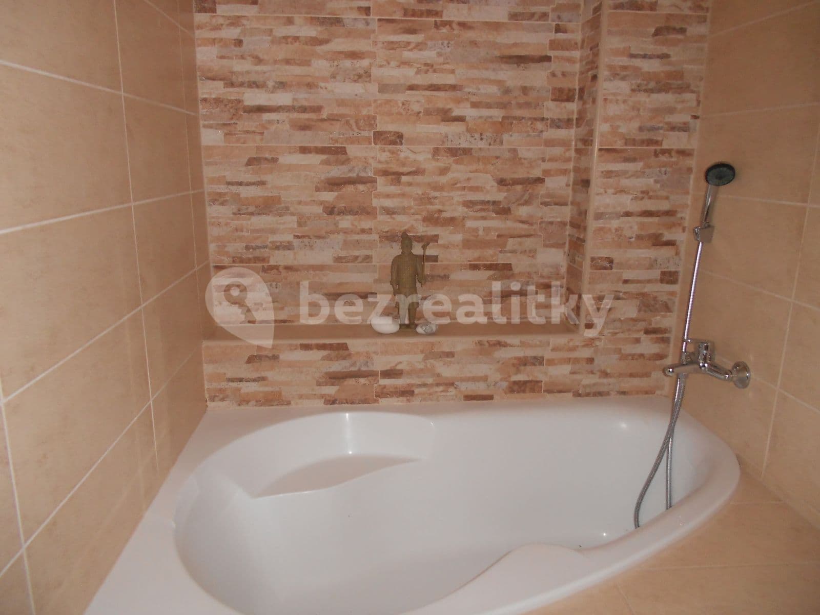 Prenájom bytu 1-izbový 25 m², Rotalova, Brno, Jihomoravský kraj Prenájom bytu 1-izbový 25 m², Rotalova, Brno, Jihomoravský kraj