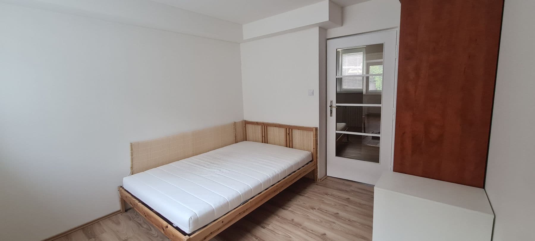 Prenájom bytu 2-izbový 35 m², Sibiřská, Brno, Jihomoravský kraj Prenájom bytu 2-izbový 35 m², Sibiřská, Brno, Jihomoravský kraj