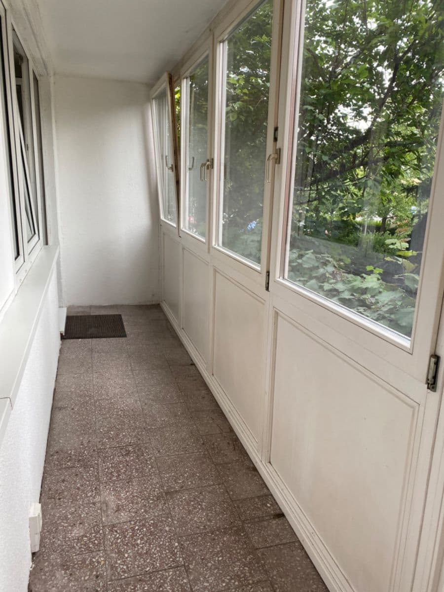 Prenájom bytu 3-izbový 72 m², Ostravská, Praha, Praha Prenájom bytu 3-izbový 72 m², Ostravská, Praha, Praha
