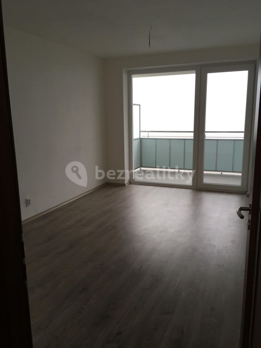 Prenájom bytu 1-izbový 30 m², Topolová, Olomouc, Olomoucký kraj Prenájom bytu 1-izbový 30 m², Topolová, Olomouc, Olomoucký kraj