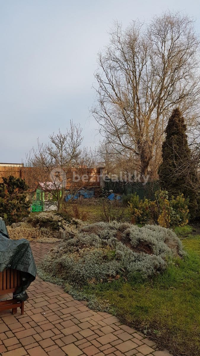 Prenájom bytu 3-izbový 85 m², Zelený pruh, Praha, Praha Prenájom bytu 3-izbový 85 m², Zelený pruh, Praha, Praha