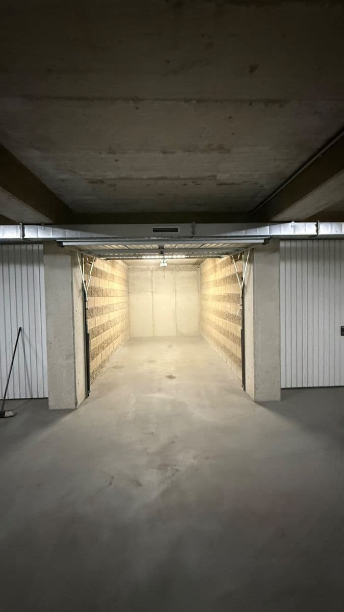 Prenájom garáže 16 m², Mošnerova, Olomouc, Olomoucký kraj Prenájom garáže 16 m², Mošnerova, Olomouc, Olomoucký kraj