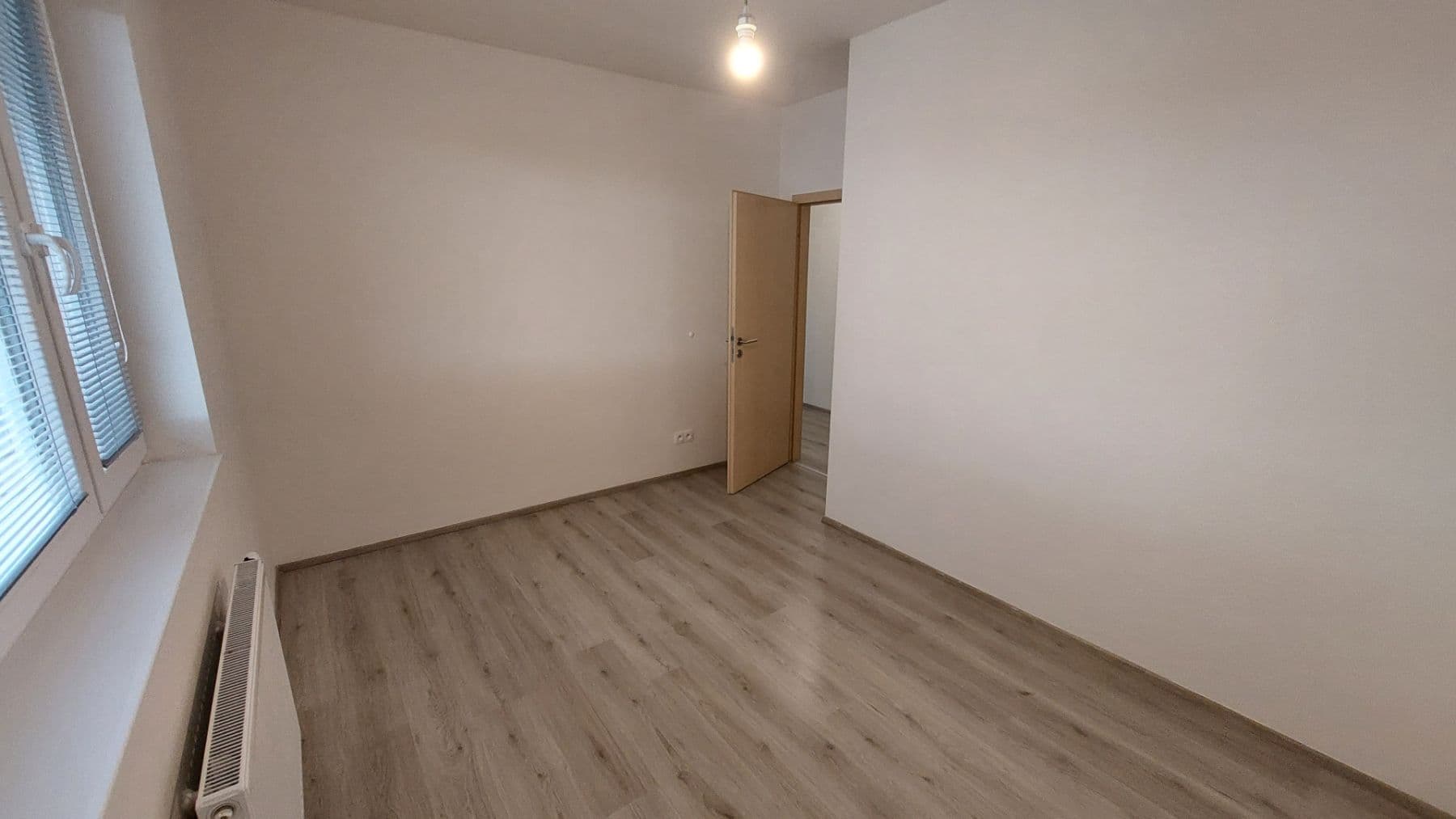 Prenájom bytu 2-izbový 43 m², Firkušného, Praha, Praha Prenájom bytu 2-izbový 43 m², Firkušného, Praha, Praha