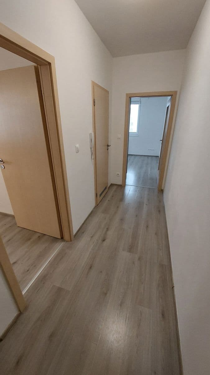 Prenájom bytu 2-izbový 43 m², Firkušného, Praha, Praha Prenájom bytu 2-izbový 43 m², Firkušného, Praha, Praha