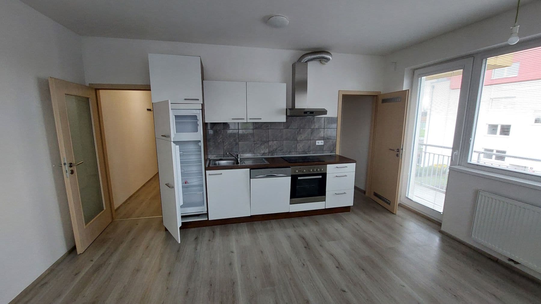 Prenájom bytu 2-izbový 43 m², Firkušného, Praha, Praha Prenájom bytu 2-izbový 43 m², Firkušného, Praha, Praha