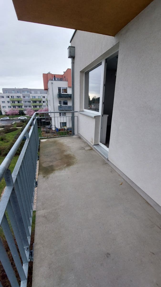 Prenájom bytu 2-izbový 43 m², Firkušného, Praha, Praha Prenájom bytu 2-izbový 43 m², Firkušného, Praha, Praha