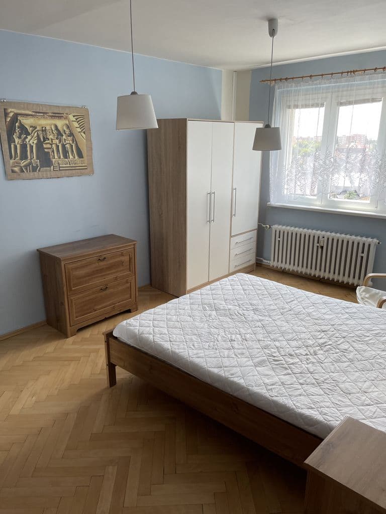 Prenájom bytu 2-izbový 55 m², Cihlářská, Chomutov, Ústecký kraj Prenájom bytu 2-izbový 55 m², Cihlářská, Chomutov, Ústecký kraj
