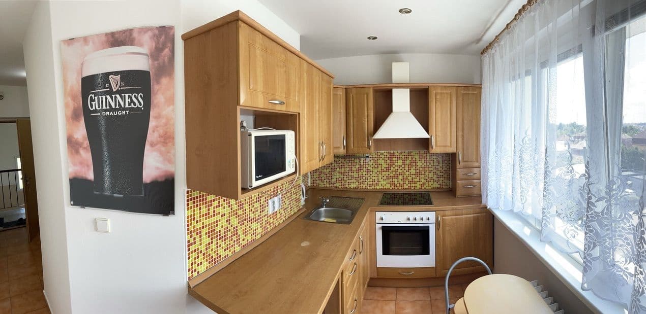 Prenájom bytu 2-izbový 55 m², Cihlářská, Chomutov, Ústecký kraj Prenájom bytu 2-izbový 55 m², Cihlářská, Chomutov, Ústecký kraj