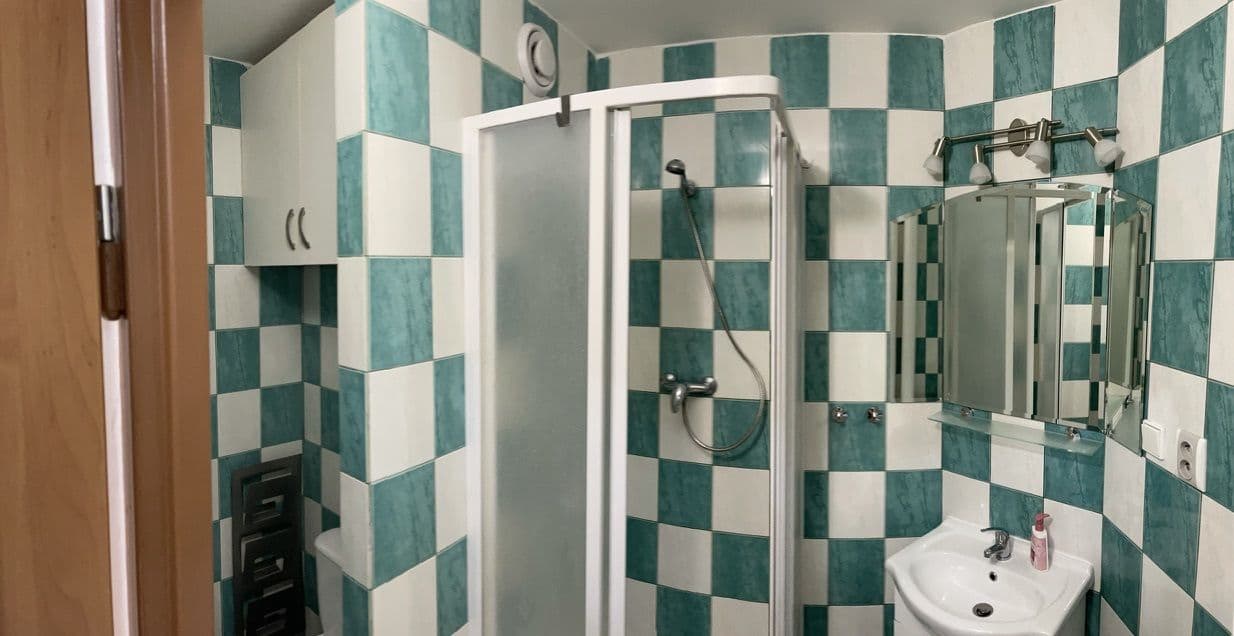 Prenájom bytu 2-izbový 55 m², Cihlářská, Chomutov, Ústecký kraj Prenájom bytu 2-izbový 55 m², Cihlářská, Chomutov, Ústecký kraj