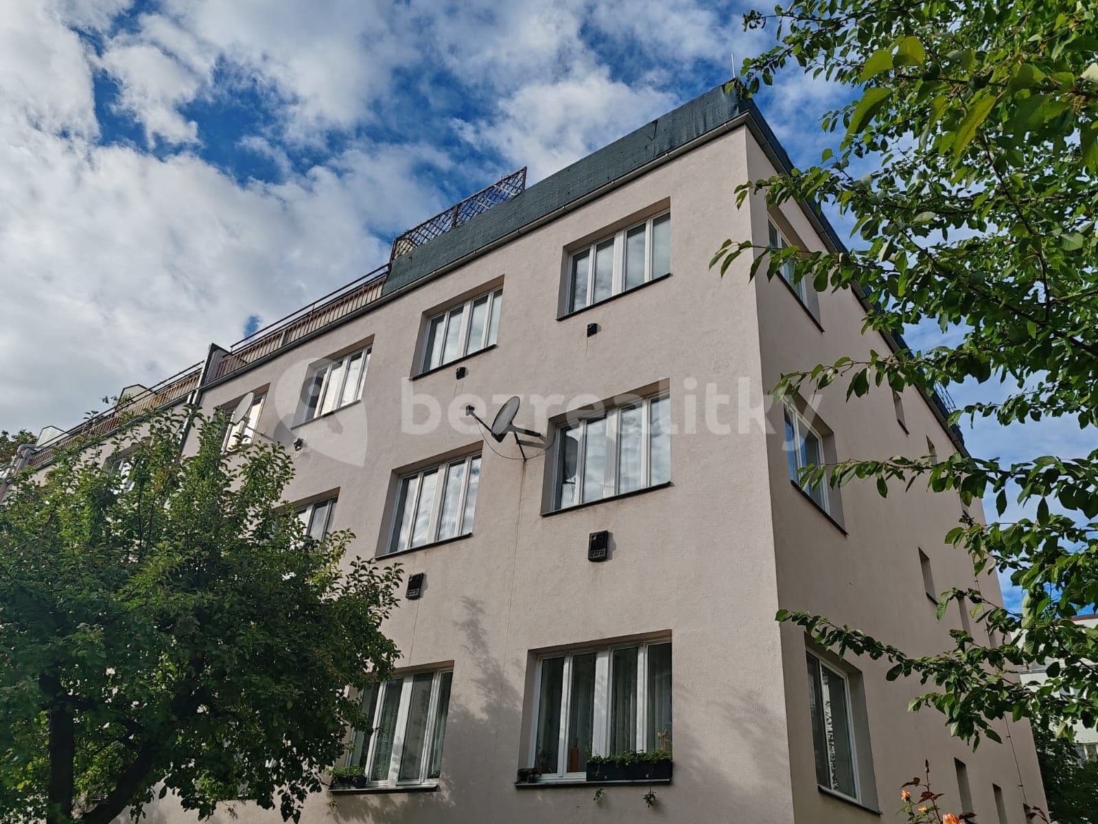Prenájom bytu Garsoniéra 28 m², Na Dlouhém Lánu, Praha, Praha Prenájom bytu Garsoniéra 28 m², Na Dlouhém Lánu, Praha, Praha