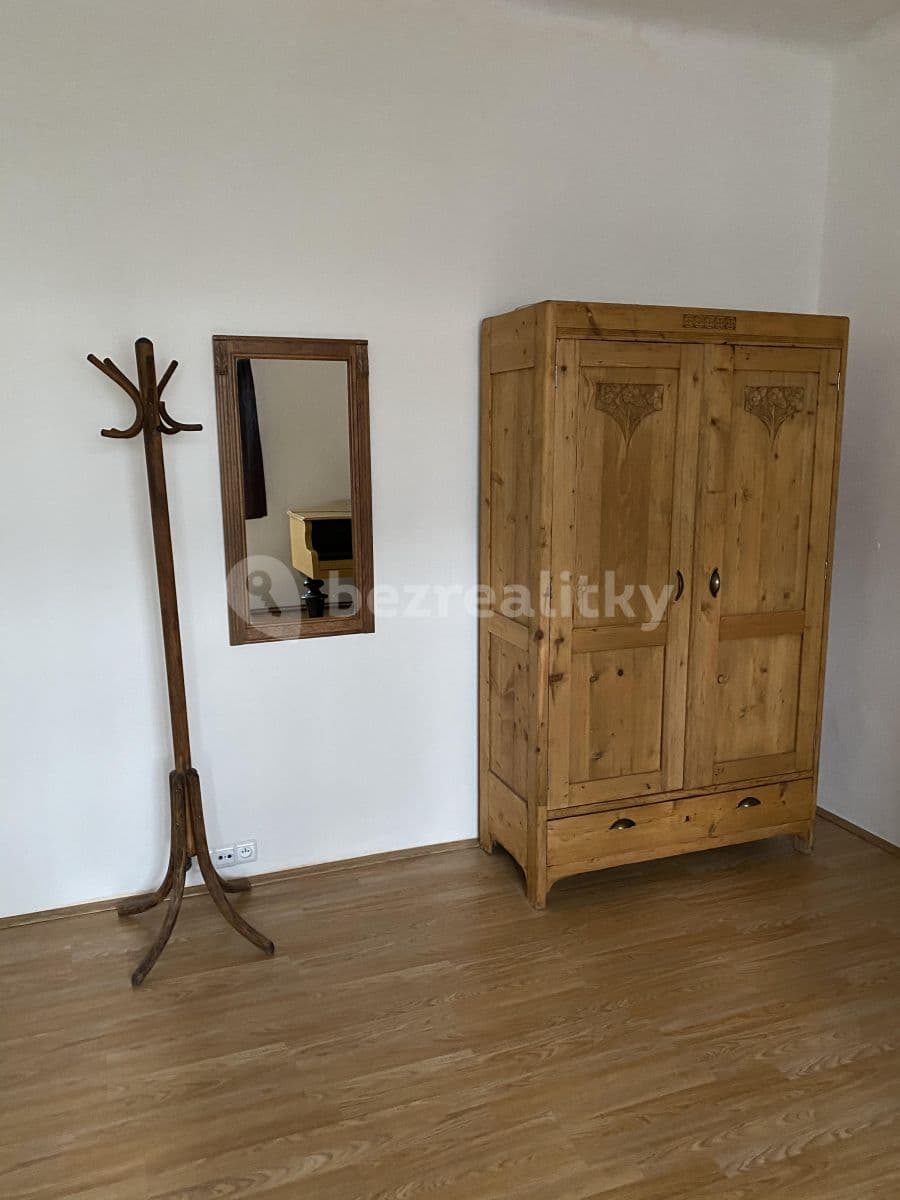 Prenájom bytu 2-izbový 80 m², Gellnerova, Mladá Boleslav, Středočeský kraj Prenájom bytu 2-izbový 80 m², Gellnerova, Mladá Boleslav, Středočeský kraj