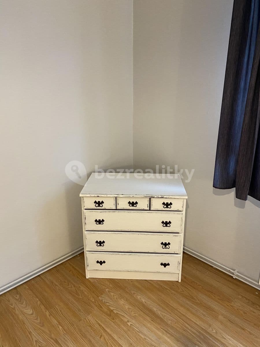 Prenájom bytu 2-izbový 80 m², Gellnerova, Mladá Boleslav, Středočeský kraj Prenájom bytu 2-izbový 80 m², Gellnerova, Mladá Boleslav, Středočeský kraj