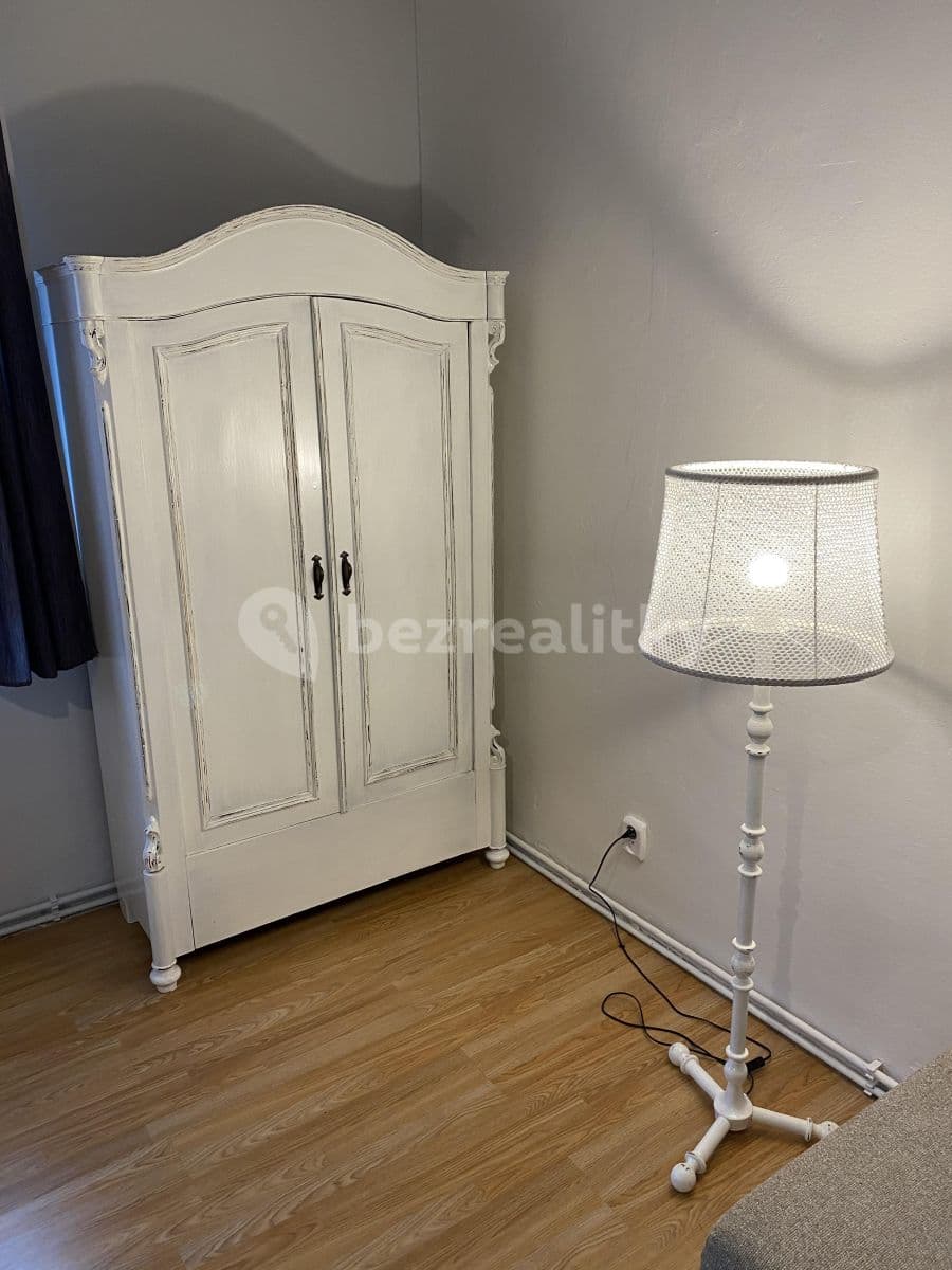 Prenájom bytu 2-izbový 80 m², Gellnerova, Mladá Boleslav, Středočeský kraj Prenájom bytu 2-izbový 80 m², Gellnerova, Mladá Boleslav, Středočeský kraj