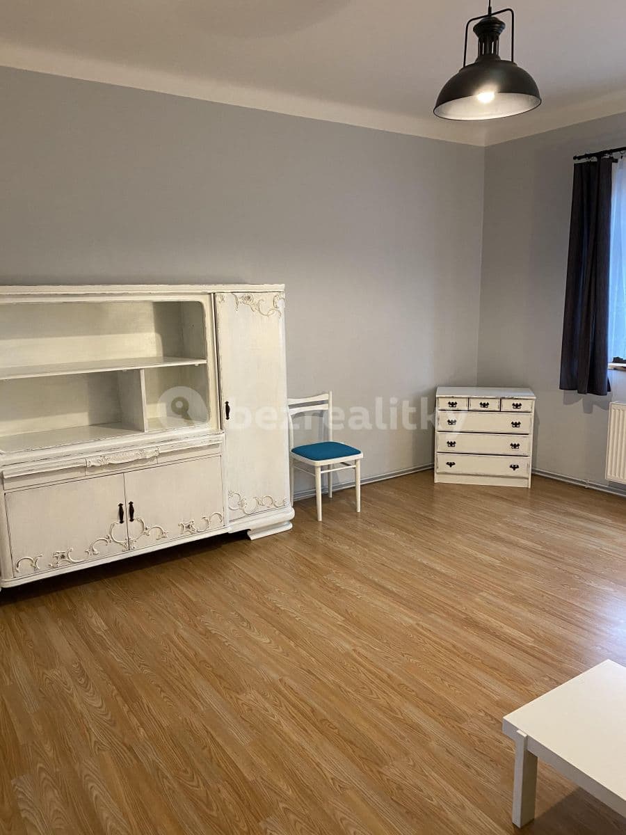 Prenájom bytu 2-izbový 80 m², Gellnerova, Mladá Boleslav, Středočeský kraj Prenájom bytu 2-izbový 80 m², Gellnerova, Mladá Boleslav, Středočeský kraj