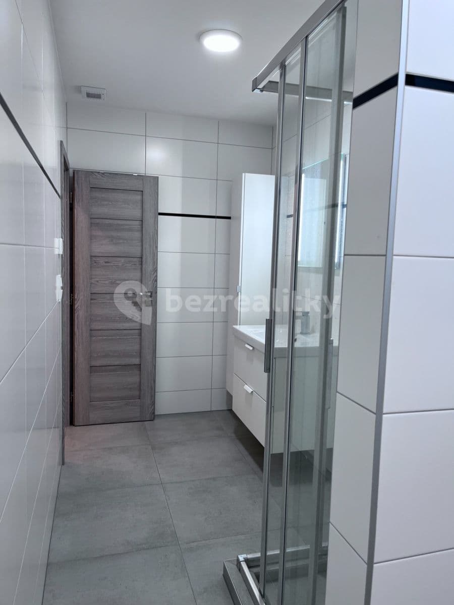 Prenájom bytu 3-izbový 65 m², Tuřany, Brno, Jihomoravský kraj Prenájom bytu 3-izbový 65 m², Tuřany, Brno, Jihomoravský kraj