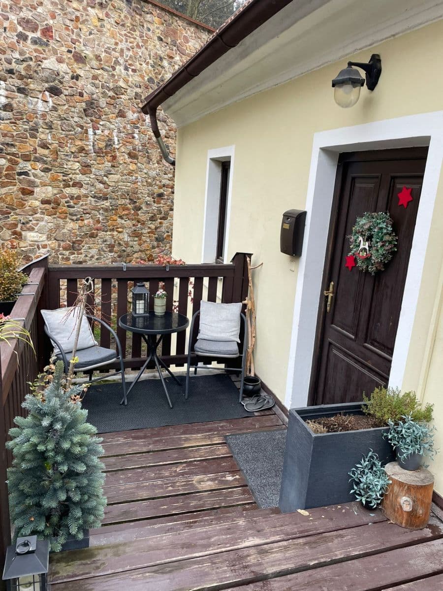 Prenájom bytu 2-izbový 60 m², Skalecká, Mníšek pod Brdy, Středočeský kraj Prenájom bytu 2-izbový 60 m², Skalecká, Mníšek pod Brdy, Středočeský kraj