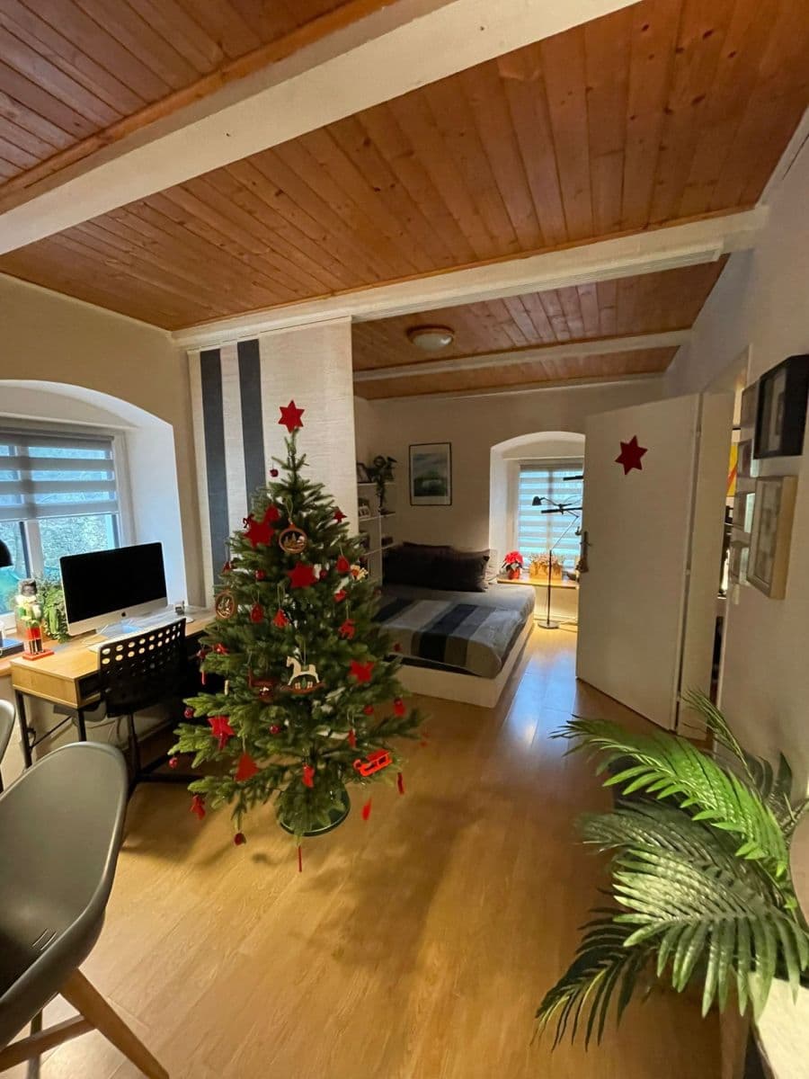 Prenájom bytu 2-izbový 60 m², Skalecká, Mníšek pod Brdy, Středočeský kraj Prenájom bytu 2-izbový 60 m², Skalecká, Mníšek pod Brdy, Středočeský kraj