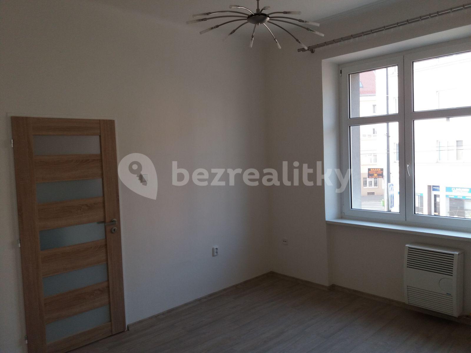Prenájom bytu 1-izbový 36 m², Zenklova, Praha, Praha