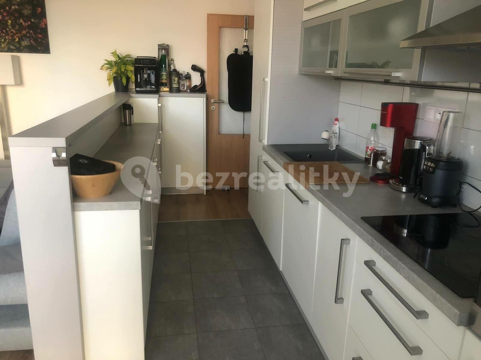 Prenájom bytu 2-izbový 44 m², U Uhříněveské Obory, Praha, Praha Prenájom bytu 2-izbový 44 m², U Uhříněveské Obory, Praha, Praha