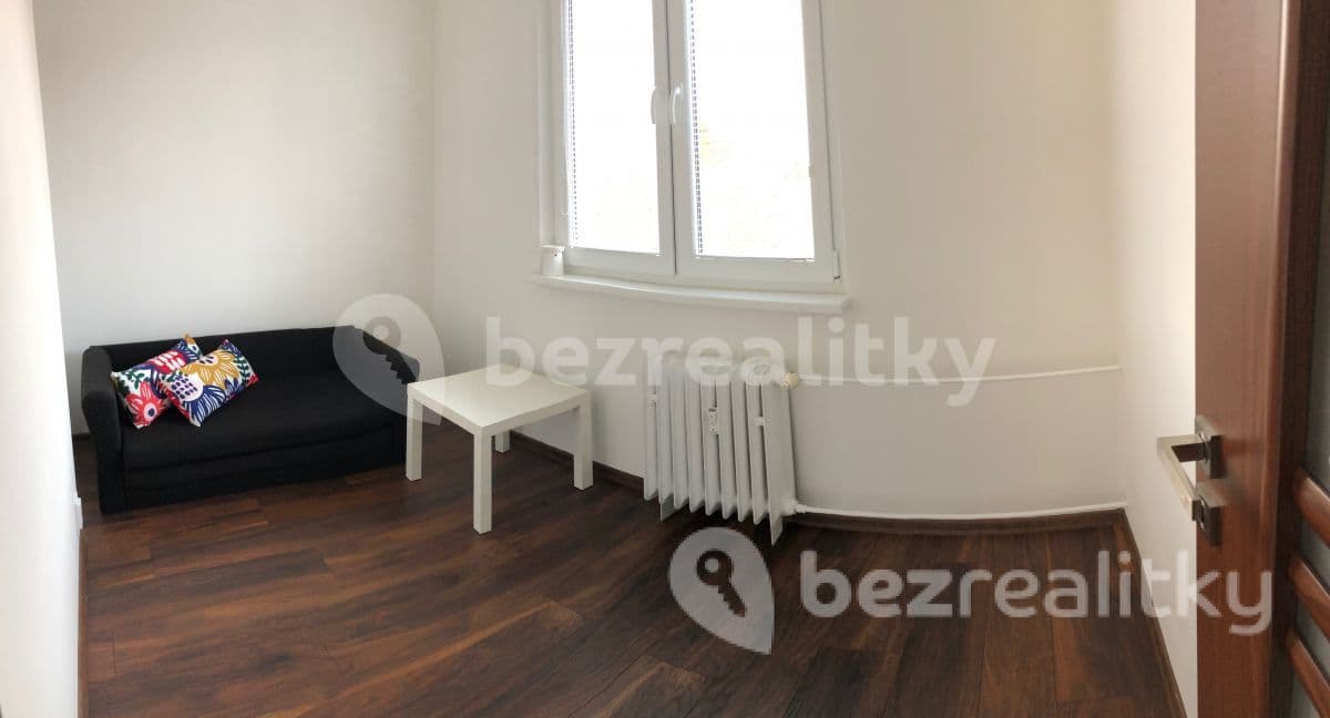Prenájom bytu 3-izbový 54 m², Skřivanská, Praha, Praha Prenájom bytu 3-izbový 54 m², Skřivanská, Praha, Praha