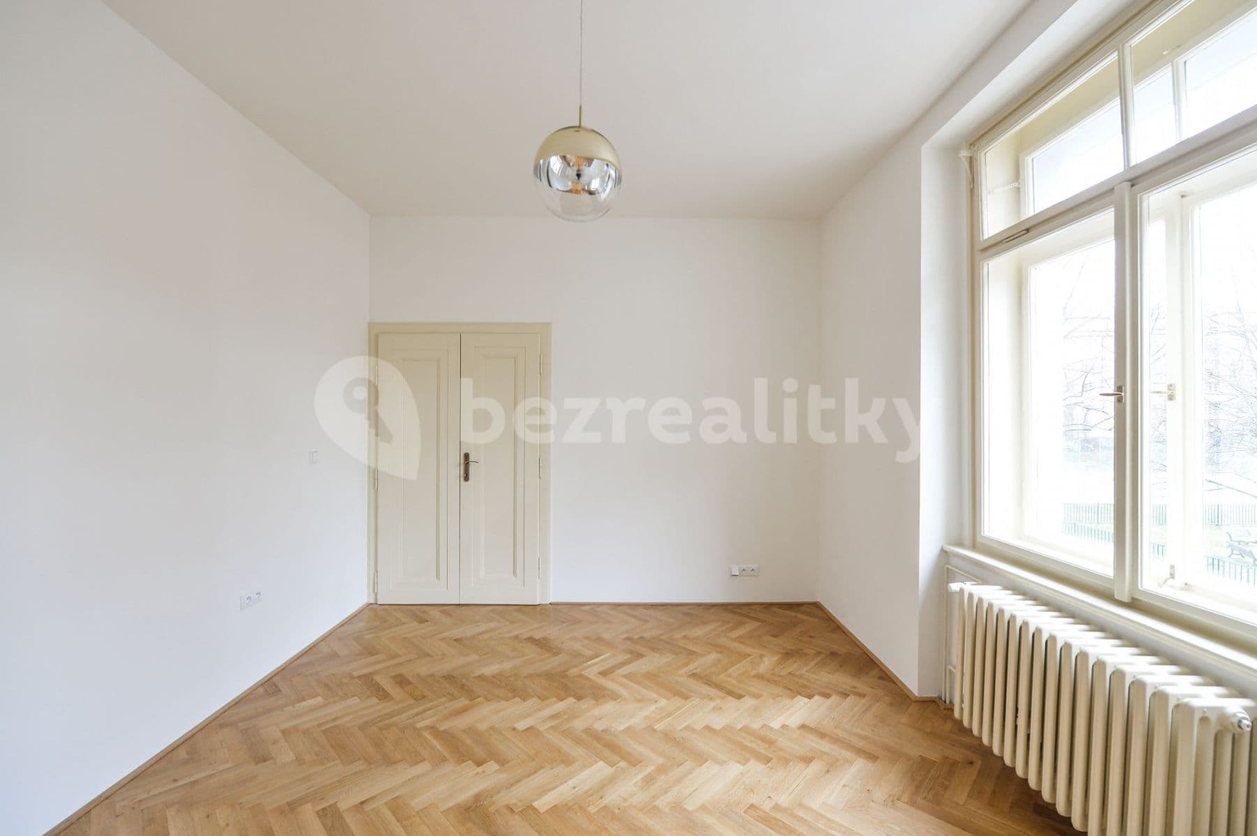 Prenájom bytu 3-izbový 103 m², Terronská, Praha, Praha Prenájom bytu 3-izbový 103 m², Terronská, Praha, Praha