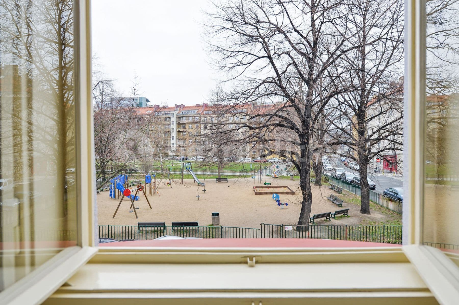 Prenájom bytu 3-izbový 103 m², Terronská, Praha, Praha Prenájom bytu 3-izbový 103 m², Terronská, Praha, Praha