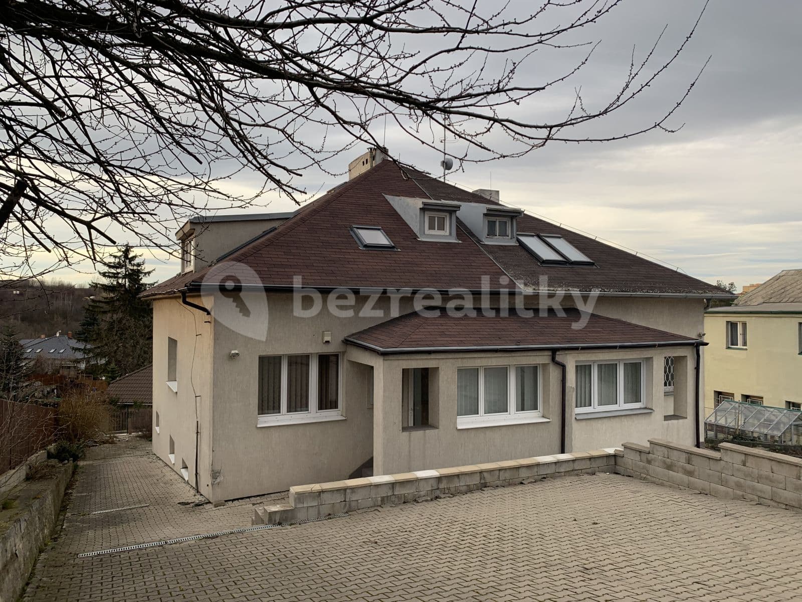 Prenájom bytu 3-izbový 60 m², Jeremiášova, Praha, Praha Prenájom bytu 3-izbový 60 m², Jeremiášova, Praha, Praha