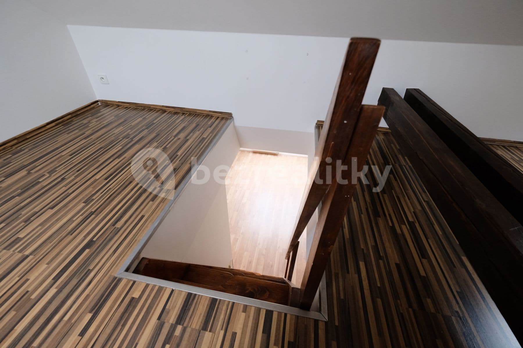 Prenájom bytu 2-izbový 48 m², Zbraslavská, Praha, Praha Prenájom bytu 2-izbový 48 m², Zbraslavská, Praha, Praha