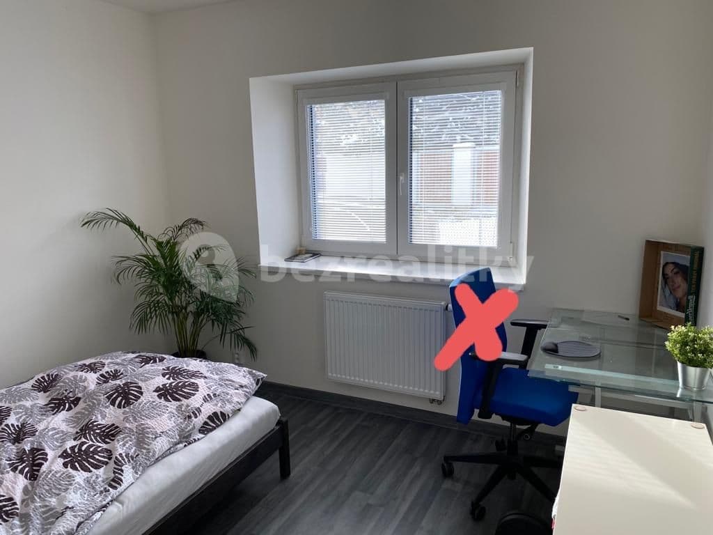 Prenájom bytu 3-izbový 60 m², Dubenecká, Praha, Praha Prenájom bytu 3-izbový 60 m², Dubenecká, Praha, Praha