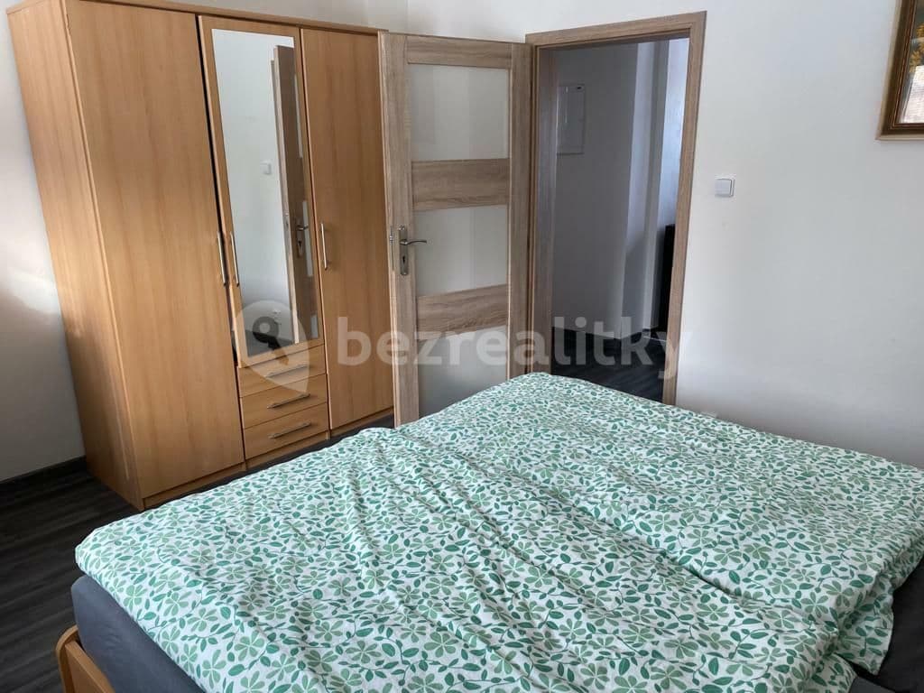 Prenájom bytu 3-izbový 60 m², Dubenecká, Praha, Praha Prenájom bytu 3-izbový 60 m², Dubenecká, Praha, Praha