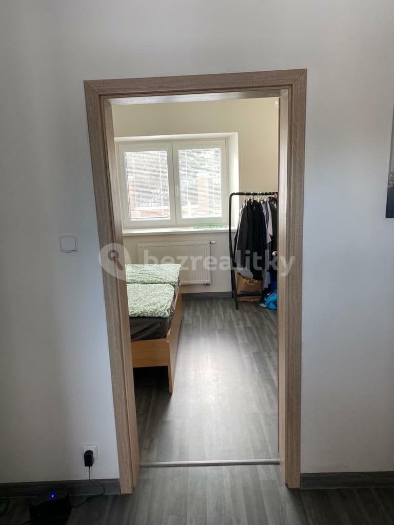 Prenájom bytu 3-izbový 60 m², Dubenecká, Praha, Praha Prenájom bytu 3-izbový 60 m², Dubenecká, Praha, Praha