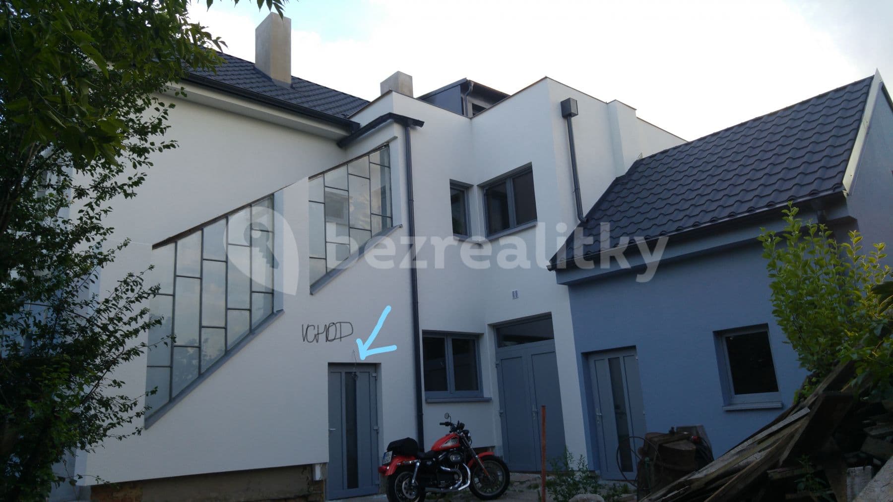 Prenájom bytu 3-izbový 60 m², Dubenecká, Praha, Praha Prenájom bytu 3-izbový 60 m², Dubenecká, Praha, Praha