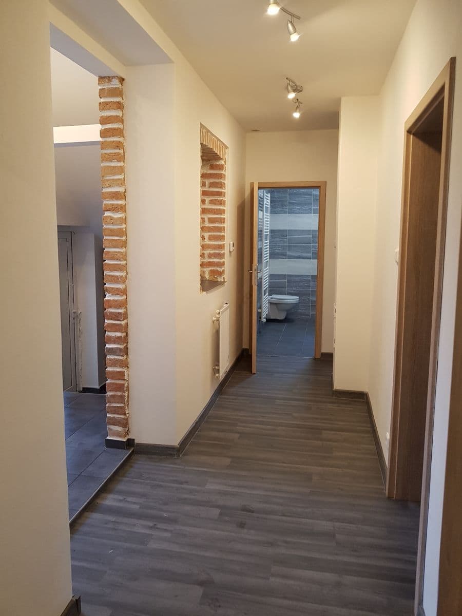 Prenájom bytu 2-izbový 60 m², Dubenecká, Praha, Praha Prenájom bytu 2-izbový 60 m², Dubenecká, Praha, Praha