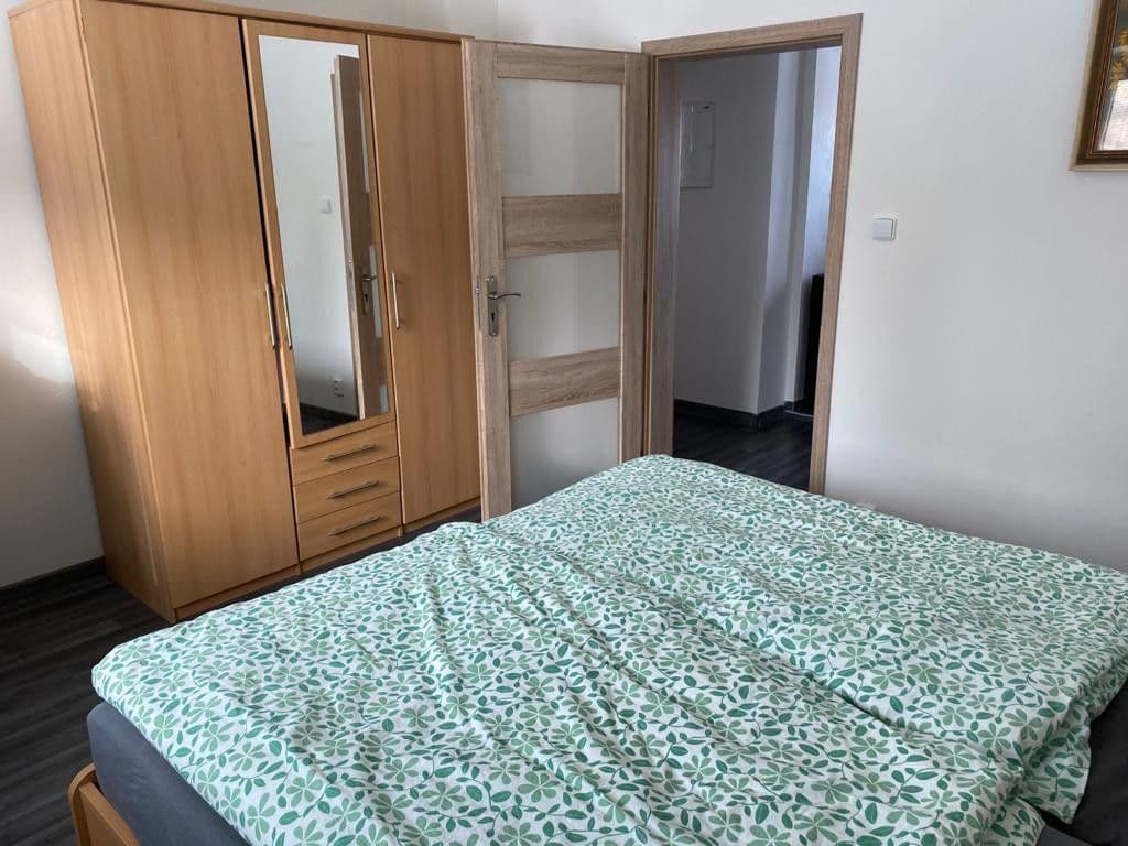 Prenájom bytu 2-izbový 60 m², Dubenecká, Praha, Praha Prenájom bytu 2-izbový 60 m², Dubenecká, Praha, Praha