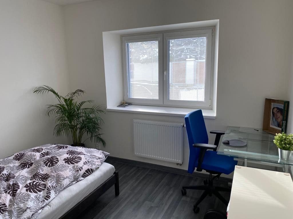 Prenájom bytu 2-izbový 60 m², Dubenecká, Praha, Praha Prenájom bytu 2-izbový 60 m², Dubenecká, Praha, Praha