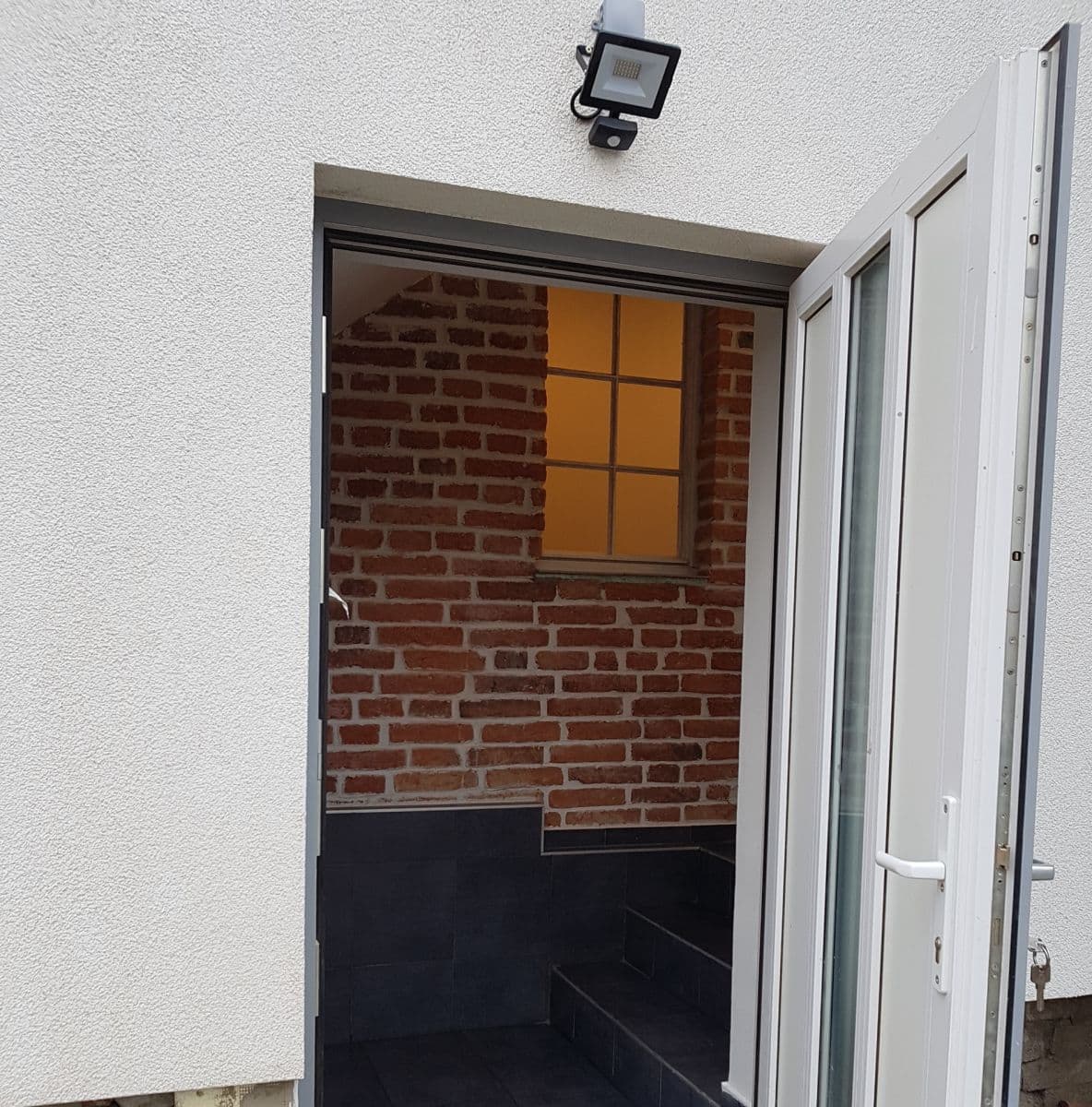 Prenájom bytu 2-izbový 60 m², Dubenecká, Praha, Praha Prenájom bytu 2-izbový 60 m², Dubenecká, Praha, Praha