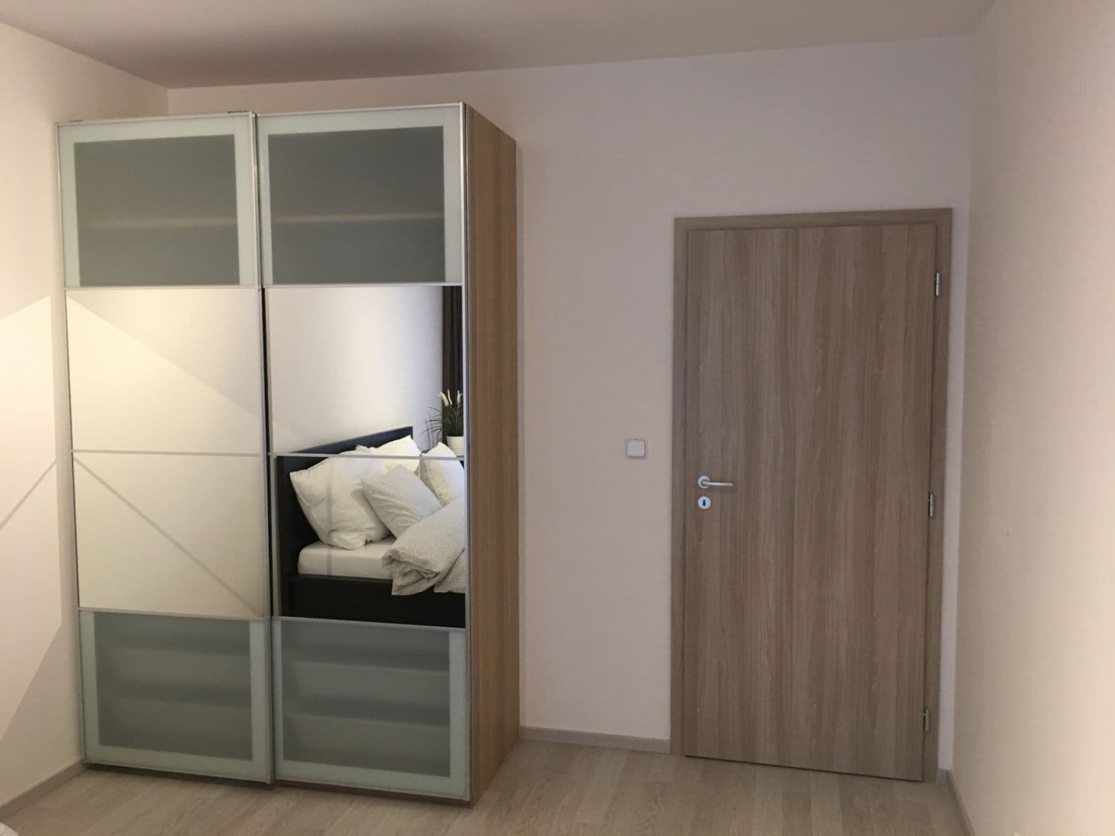 Prenájom bytu 3-izbový 92 m², Oty Bubeníčka, Praha, Praha Prenájom bytu 3-izbový 92 m², Oty Bubeníčka, Praha, Praha