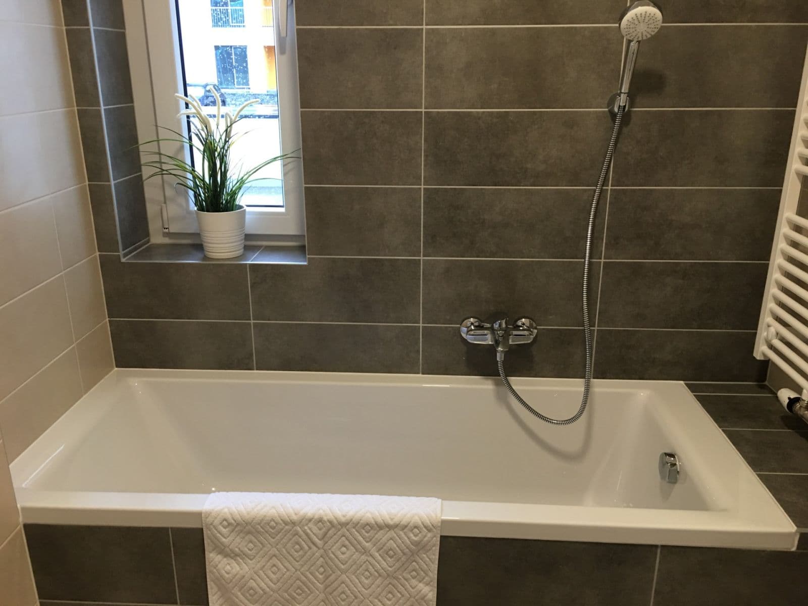 Prenájom bytu 3-izbový 92 m², Oty Bubeníčka, Praha, Praha Prenájom bytu 3-izbový 92 m², Oty Bubeníčka, Praha, Praha