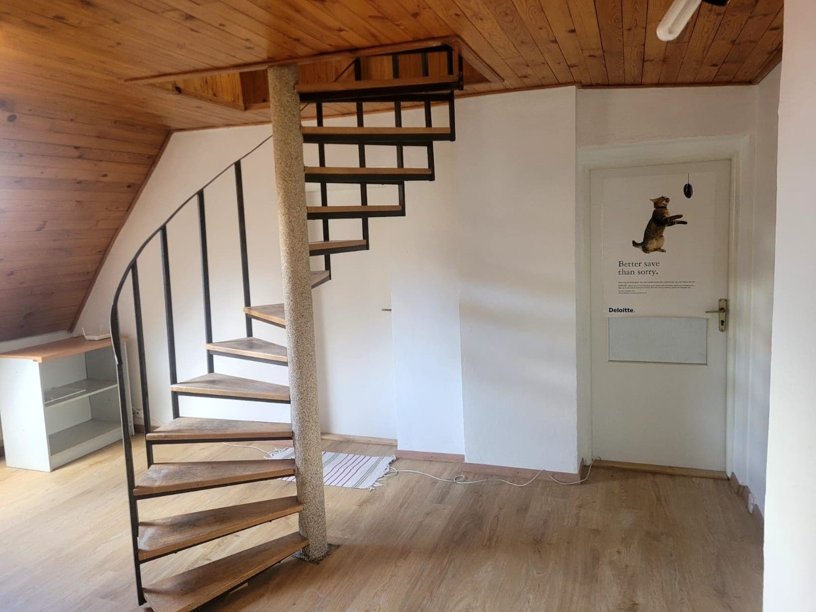 Prenájom bytu 5-izbový 87 m², U Schodů, Praha, Praha Prenájom bytu 5-izbový 87 m², U Schodů, Praha, Praha