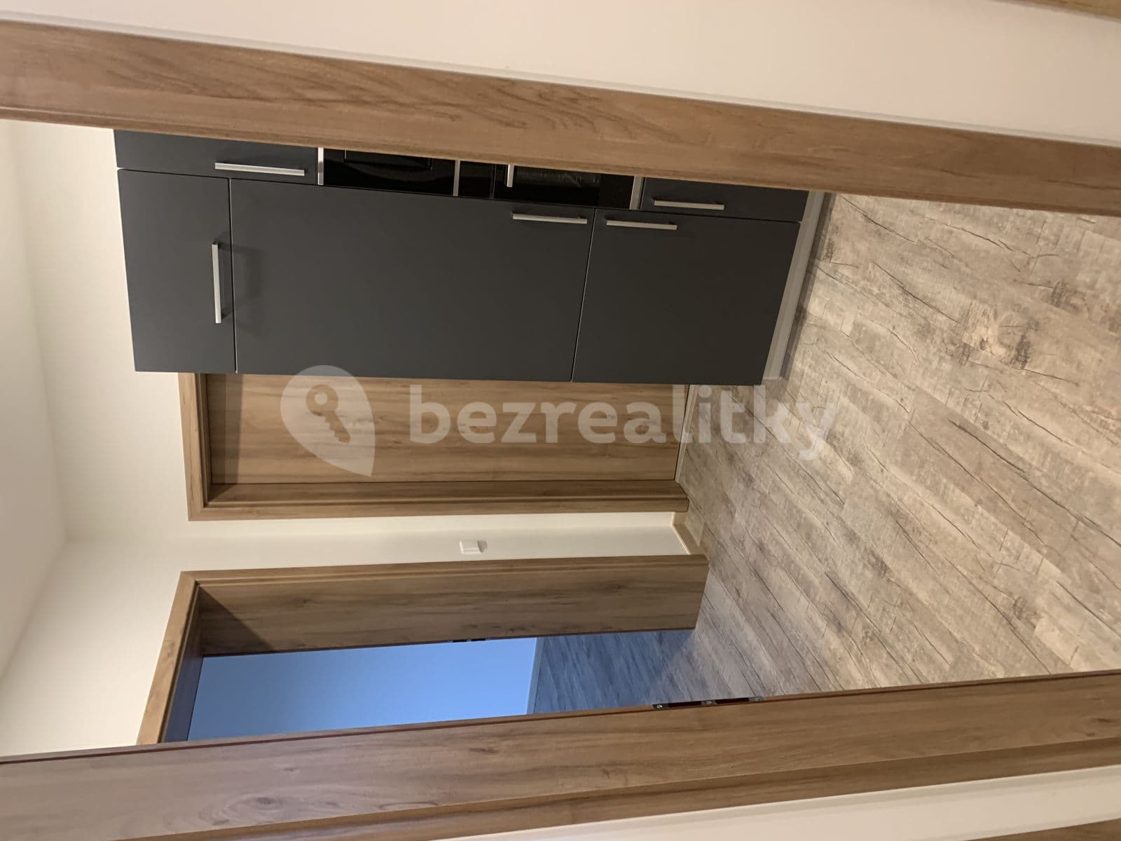 Prenájom bytu 2-izbový 55 m², Klučovská, Český Brod, Středočeský kraj Prenájom bytu 2-izbový 55 m², Klučovská, Český Brod, Středočeský kraj