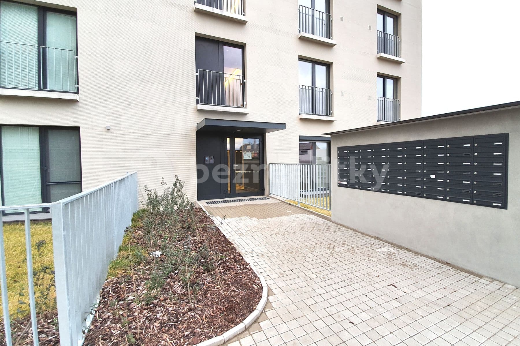 Prenájom bytu 2-izbový 57 m², Novovysočanská, Praha, Praha Prenájom bytu 2-izbový 57 m², Novovysočanská, Praha, Praha