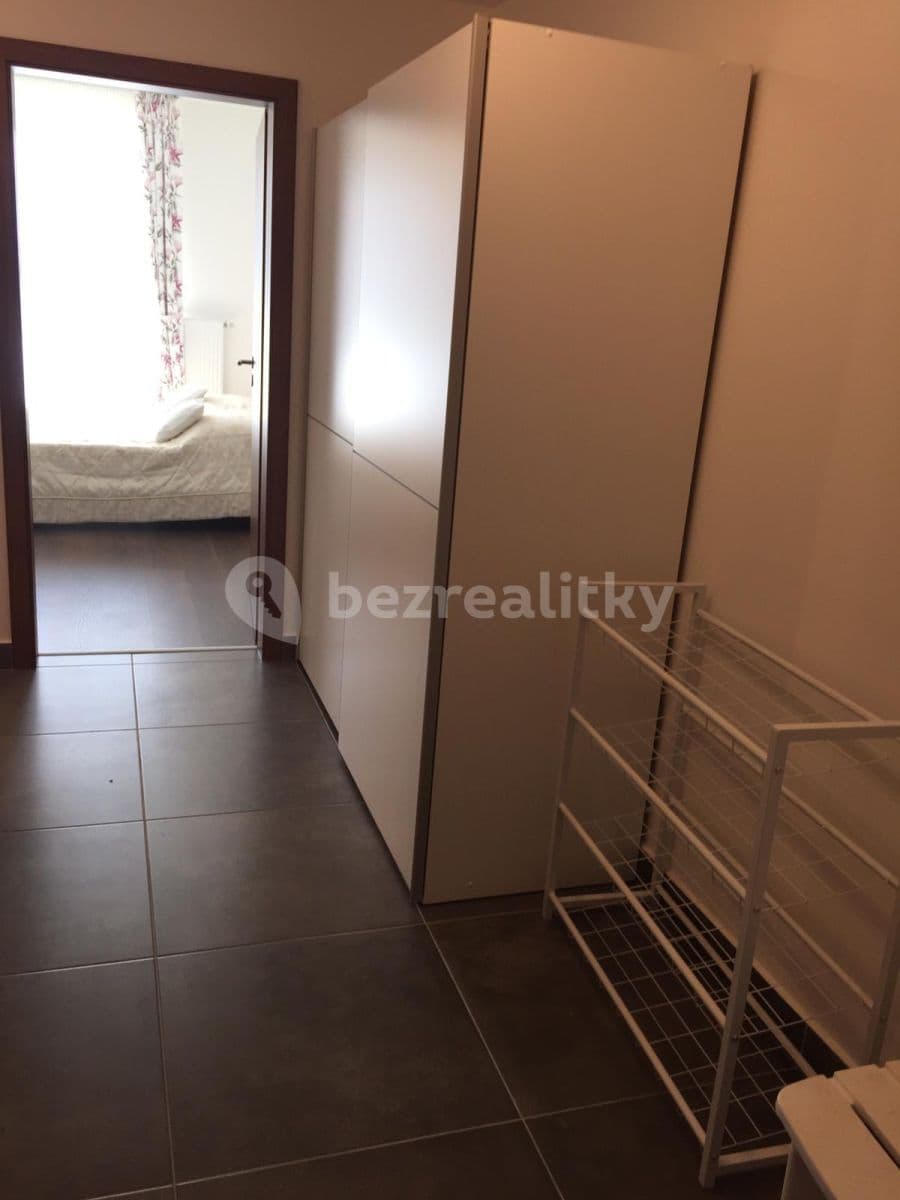Prenájom bytu 2-izbový 72 m², Zdiměřická, Praha, Praha Prenájom bytu 2-izbový 72 m², Zdiměřická, Praha, Praha