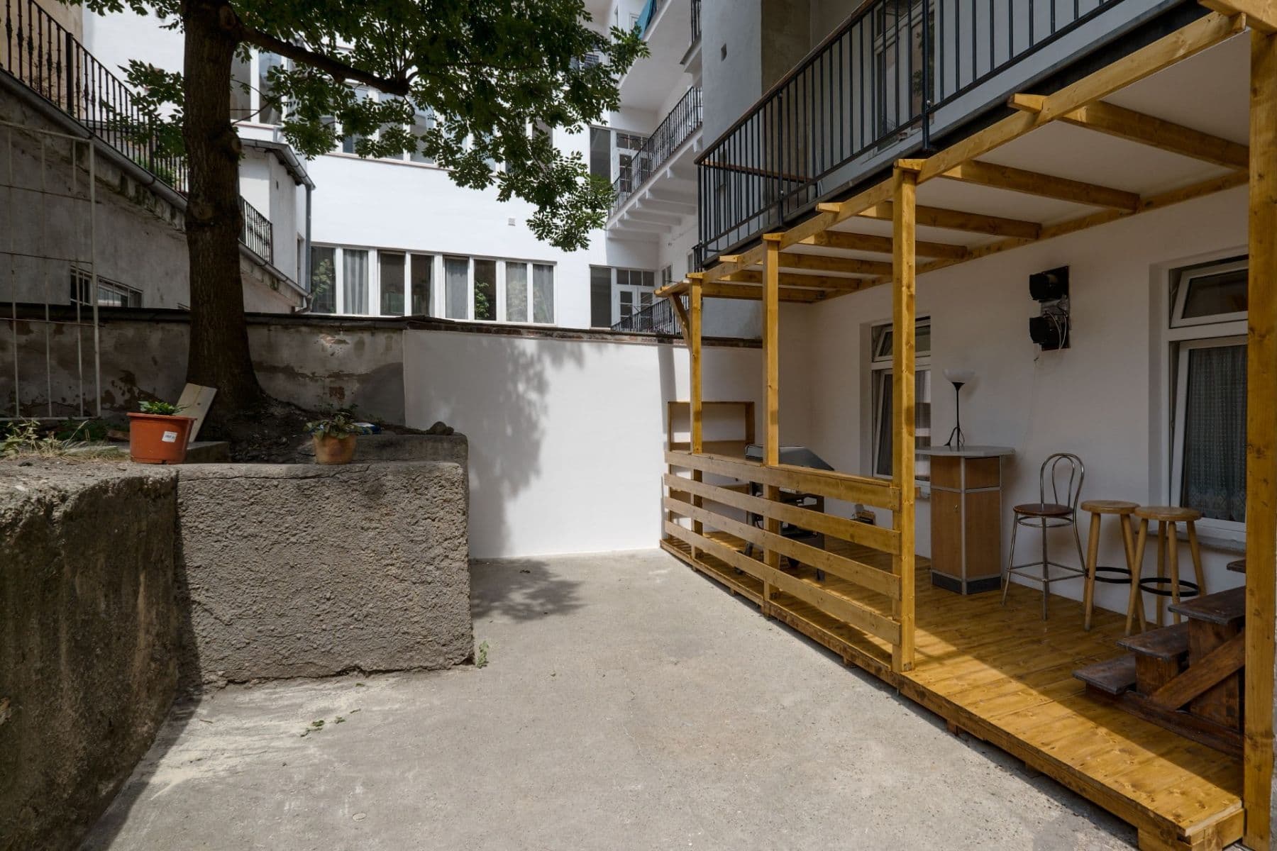 Prenájom bytu 1-izbový 36 m², Jeronýmova, Praha, Praha Prenájom bytu 1-izbový 36 m², Jeronýmova, Praha, Praha