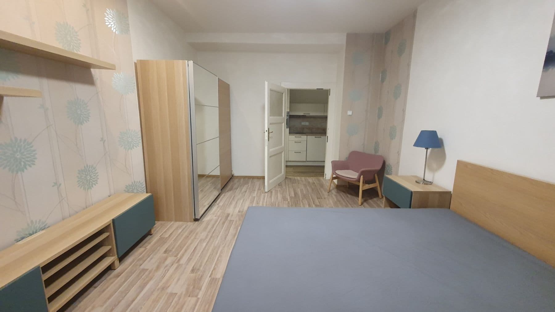 Prenájom bytu 2-izbový 50 m², Vrchlického, Praha, Praha Prenájom bytu 2-izbový 50 m², Vrchlického, Praha, Praha