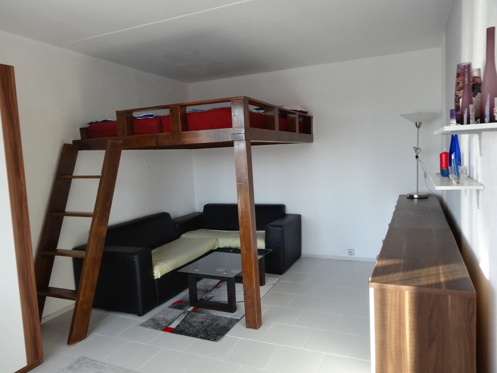 Prenájom bytu 1-izbový 39 m², Brněnská, Plzeň, Plzeňský kraj Prenájom bytu 1-izbový 39 m², Brněnská, Plzeň, Plzeňský kraj